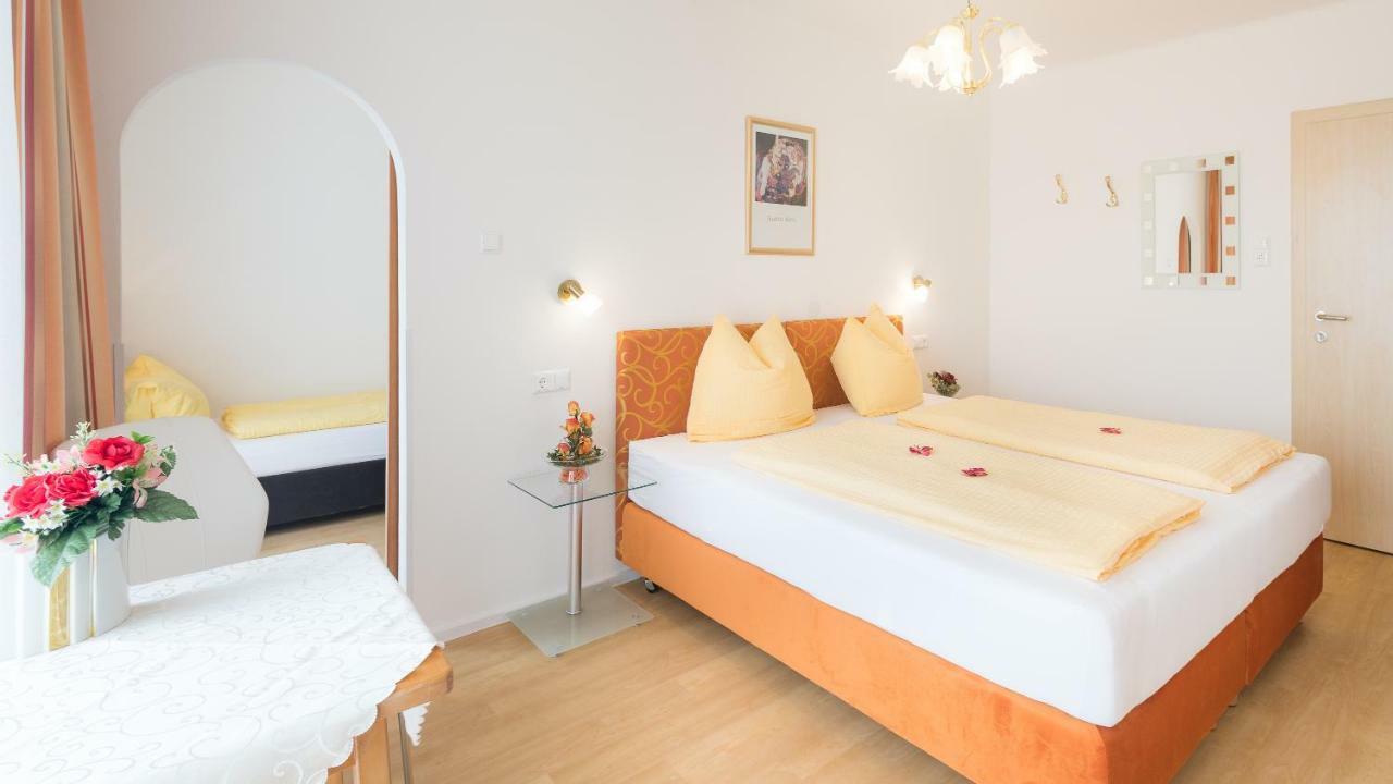 Pension Helios Sankt Kanzian am Klopeiner See Buitenkant foto